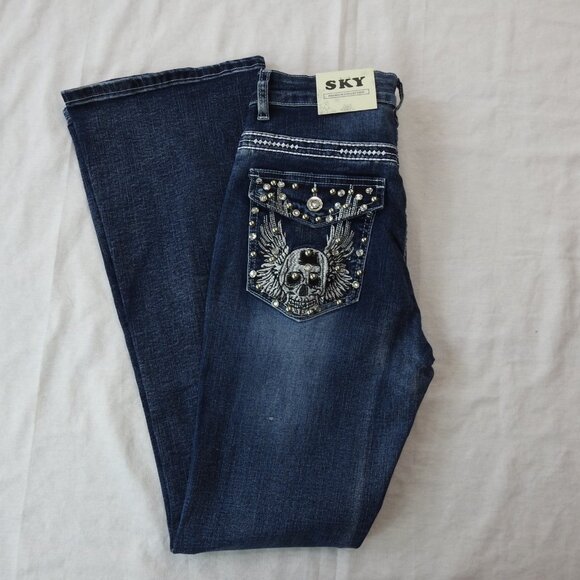 New Sky Premium Women's Western Flared Jeans Sz 7 Angel Wings Skull Y2K - Picture 3 of 12